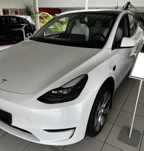 Tesla Model Y Performance Image 1