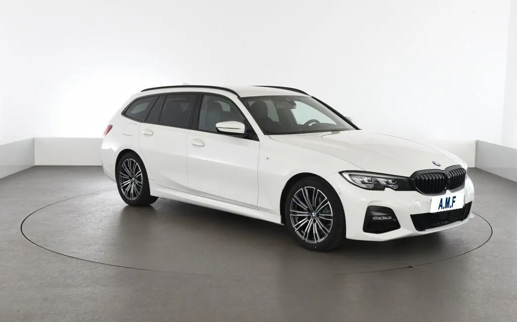 BMW Serie 3 318d Touring Msport Image 3